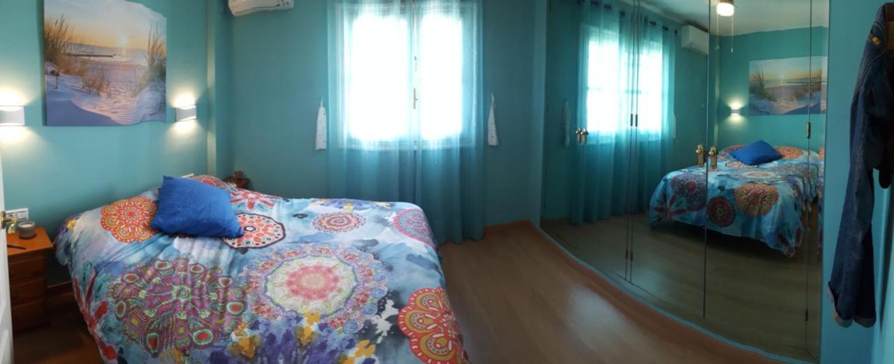 Semi-Detached Adosado Con Encanto -130 M2 - Wifi 600 Mb - Piscina Comunitaria - Patio Privado Τορρεμολίνος Εξωτερικό φωτογραφία